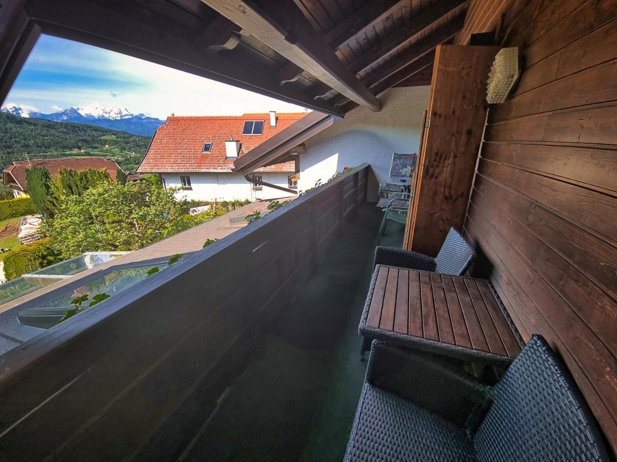 Gaestehaus Auf Der Hoehe Keutschach am See Exteriör bild