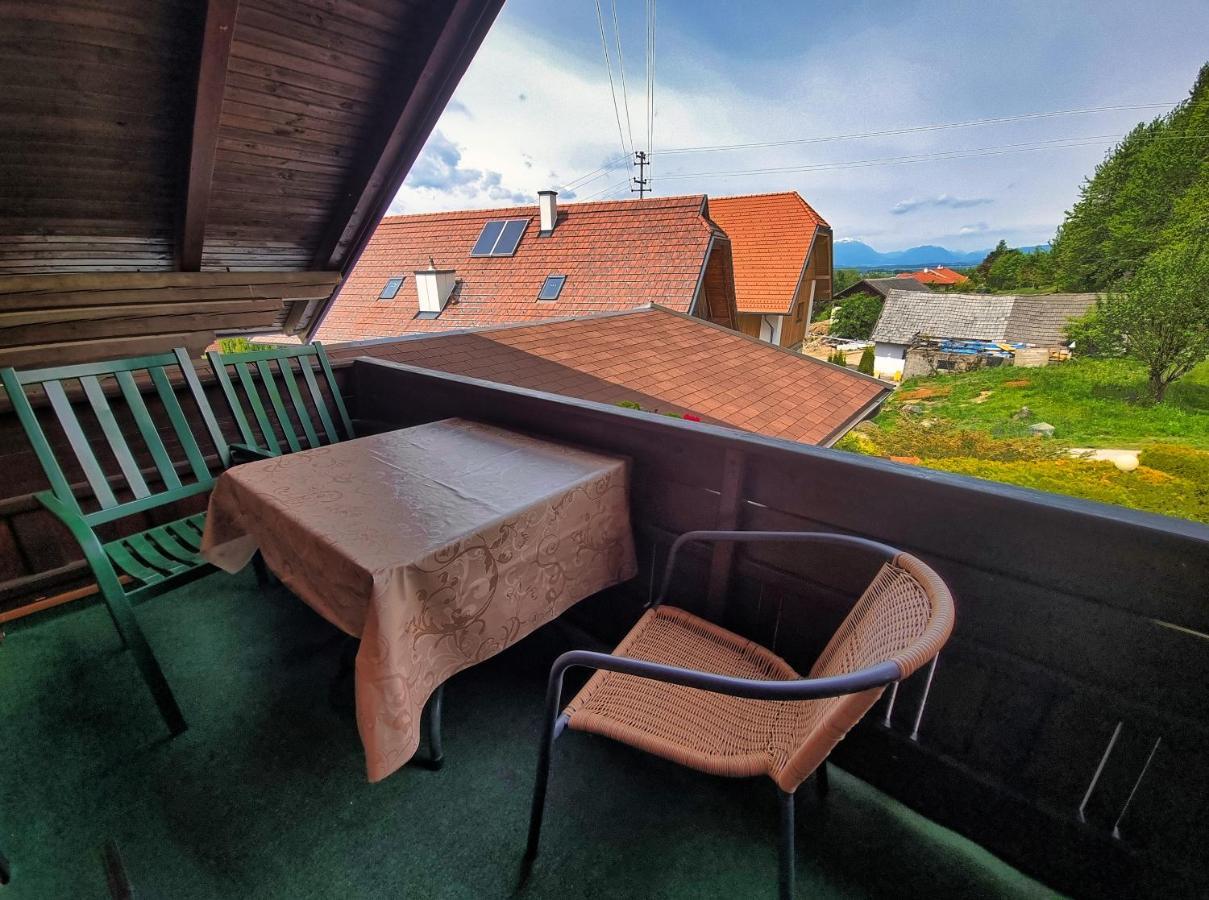 Gaestehaus Auf Der Hoehe Keutschach am See Exteriör bild